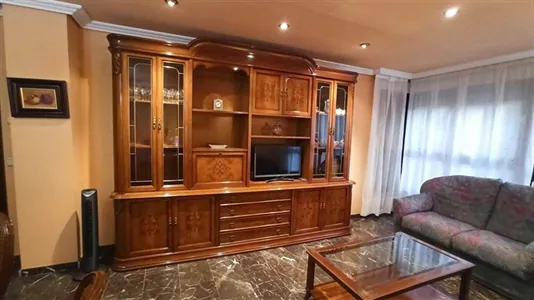 Rooms in Valencia Extramurs - photo 5