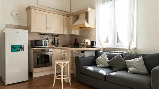 Apartments in Milano Zona 8 - Fiera, Gallaratese, Quarto Oggiaro - photo 2