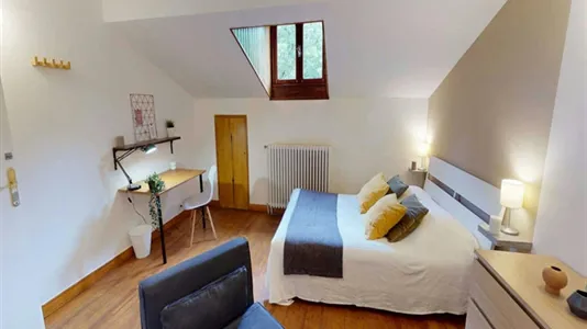 Rooms in Toulouse - photo 3