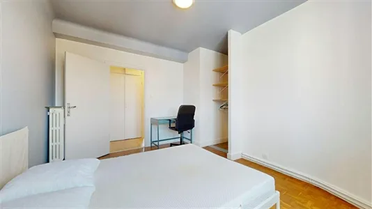 Rooms in Clermont-Ferrand - photo 2