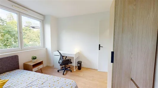 Rooms in Lyon - photo 2