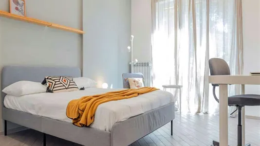 Rooms in Roma Municipio VII – Appio-Latino/Tuscolano/Cinecittà - photo 2