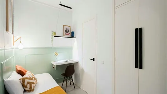 Rooms in Madrid Centro - photo 1
