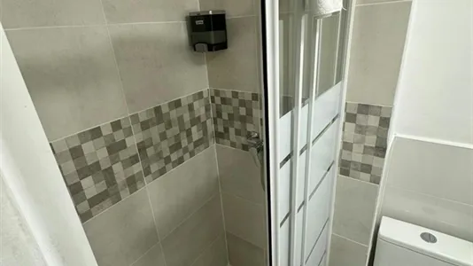 Apartments in Madrid Centro - photo 4