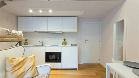 Apartments in Milano Zona 2 - Stazione Centrale, Gorla, Turro, Greco, Crescenzago - photo 10