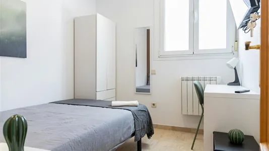 Rooms in Madrid Puente de Vallecas - photo 2