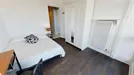 Room for rent, Lyon, Auvergne-Rhône-Alpes, Rue Lamothe, France