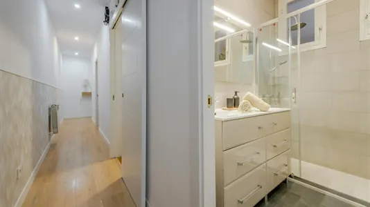 Rooms in Madrid Chamberí - photo 10