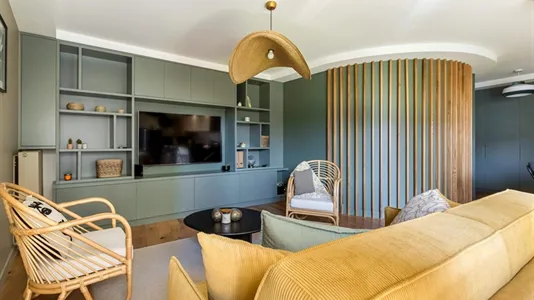 Apartments in Lyon - photo 2
