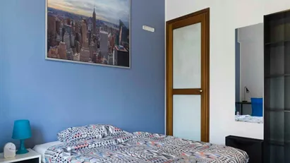 Room for rent in Milano Zona 9 - Porta Garibaldi, Niguarda, Milan