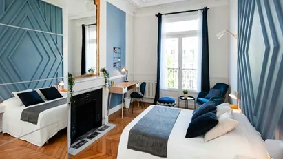 Room for rent in Paris 17ème arrondissement, Paris