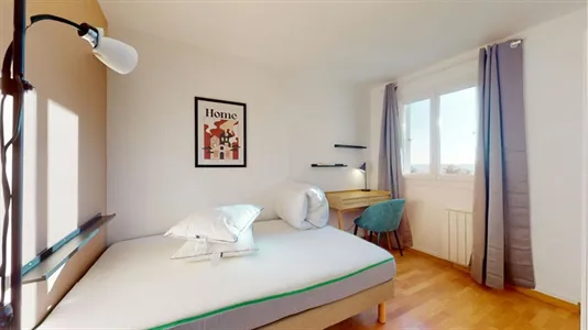 Rooms in Aix-en-Provence - photo 10