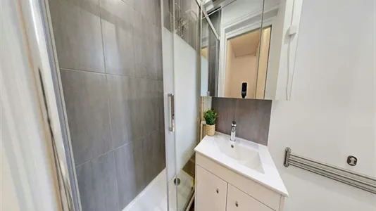 Rooms in Paris 18ème arrondissement - Montmartre - photo 7