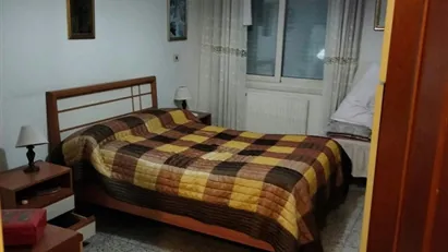 Room for rent in Roma Municipio VI – Roma Delle Torri, Rome