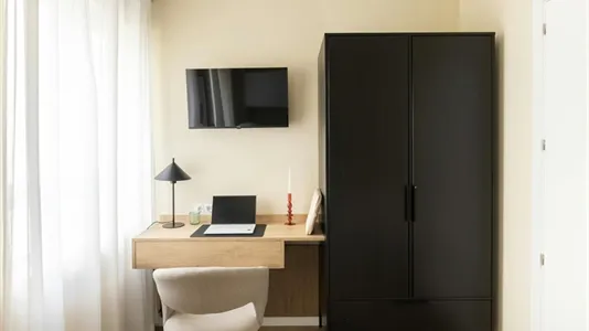 Rooms in Madrid Chamberí - photo 5