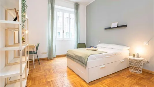Rooms in Milano Zona 8 - Fiera, Gallaratese, Quarto Oggiaro - photo 2