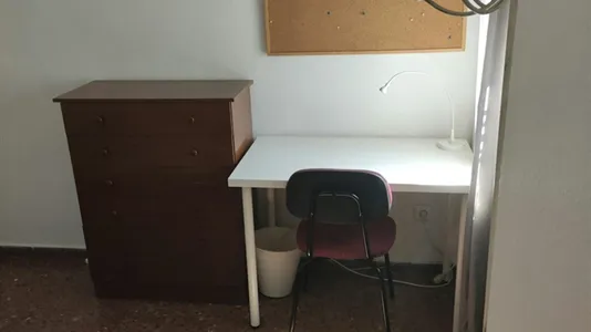 Rooms in El Fontanal - photo 6