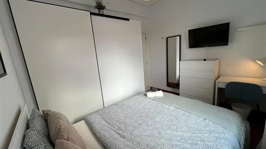 Rooms in Bilbao - photo 4