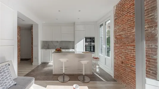 Apartments in Madrid Chamberí - photo 6