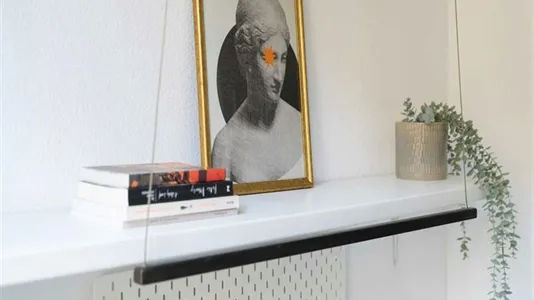 Rooms in Madrid Centro - photo 9