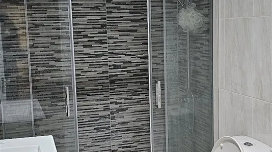 Rooms in Barcelona Sant Martí - photo 10