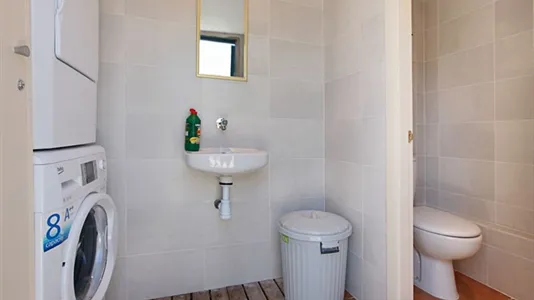 Rooms in Barcelona Ciutat Vella - photo 5