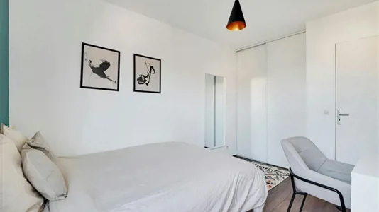 Rooms in Paris 17ème arrondissement - photo 3