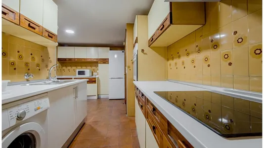 Rooms in Madrid Retiro - photo 8