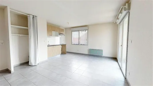 Apartments in Toulouse - photo 7