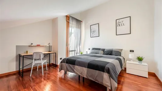 Rooms in Padua - photo 1