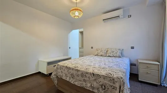 Rooms in Madrid Ciudad Lineal - photo 2