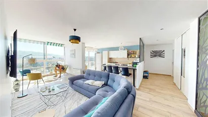 Room for rent in Saint-Julien-en-Genevois, Auvergne-Rhône-Alpes