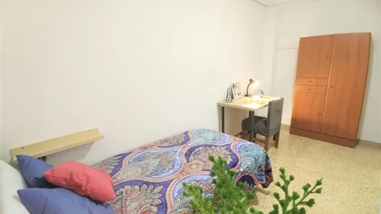 Rooms in Burjassot - photo 4