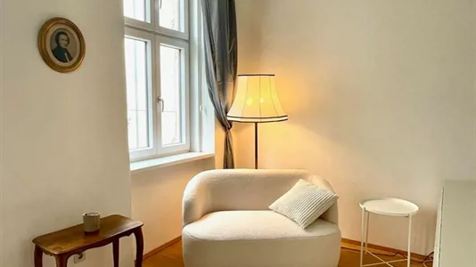 Apartments in Wien Ottakring - photo 2