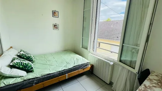 Apartments in L'Haÿ-les-Roses - photo 5