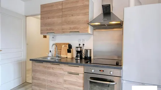 Rooms in Lyon - photo 9