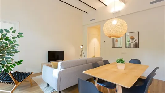 Apartments in Barcelona Eixample - photo 5