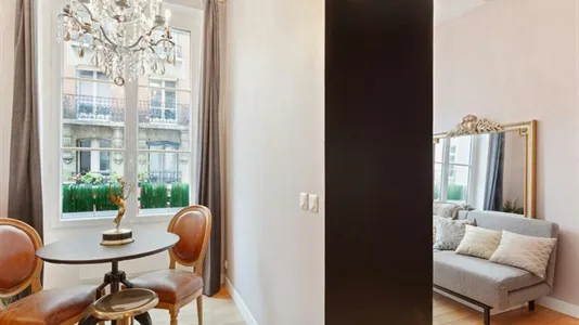 Apartments in Paris 1er arrondissement - photo 6