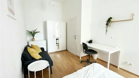 Rooms in Vienna Favoriten - photo 5
