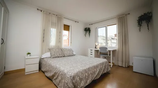 Rooms in L'Hospitalet de Llobregat - photo 3