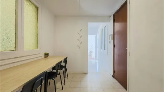 Rooms in Barcelona Eixample - photo 6