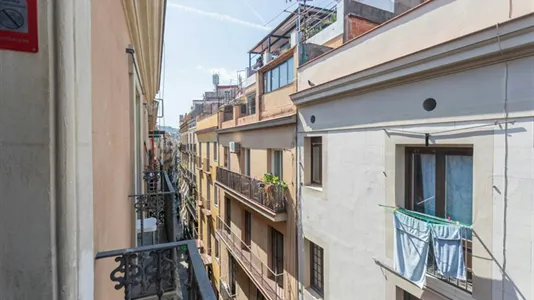 Apartments in Barcelona Ciutat Vella - photo 6