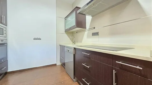 Rooms in Madrid Ciudad Lineal - photo 5