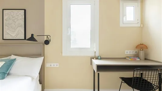Rooms in Barcelona Sarrià-St. Gervasi - photo 5