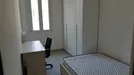 Room for rent, Parma, Emilia-Romagna, &lt;span class=&quot;blurred street&quot; onclick=&quot;ProcessAdRequest(9334893)&quot;&gt;&lt;span class=&quot;hint&quot;&gt;See streetname&lt;/span&gt;[xxxxxxxxxxxxx]&lt;/span&gt;