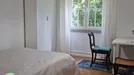 Room for rent, Lisbon (region), &lt;span class=&quot;blurred street&quot; onclick=&quot;ProcessAdRequest(9234079)&quot;&gt;&lt;span class=&quot;hint&quot;&gt;See streetname&lt;/span&gt;[xxxxxxxxxxxxx]&lt;/span&gt;