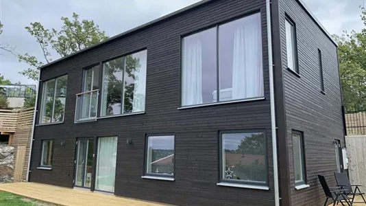 Houses in Nacka - photo 3