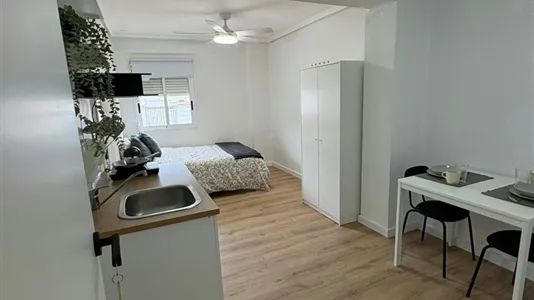 Rooms in Beniparrell - photo 8