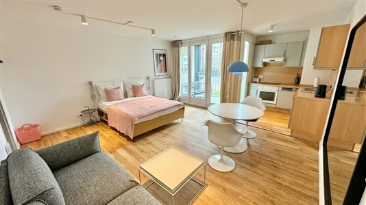 Apartments in Berlin Mitte - photo 1