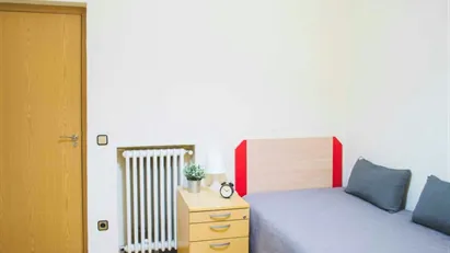 Room for rent in Madrid Retiro, Madrid